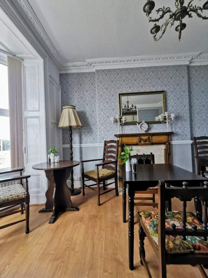 Westcliff 3*